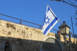 Israeli flag: even a slave can have the spirit of a free man