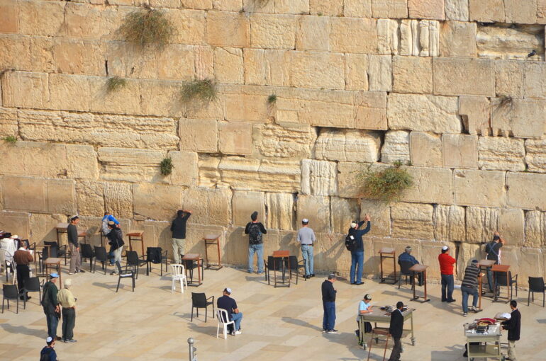 There are No 'Secular Jews' - image of the Western Wall
