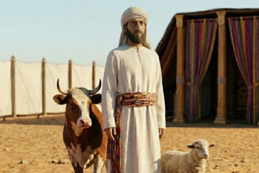 Tetzave: Divine Service & Offerings